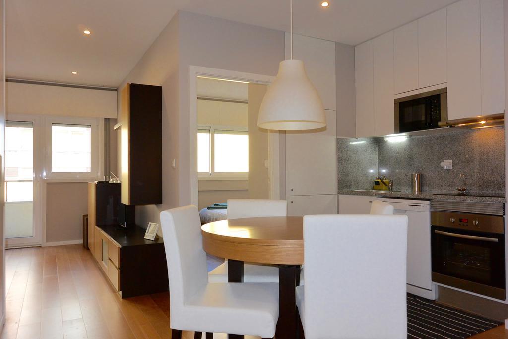 Julio Dinis Flat, By Flat In Porto Apartment Exterior foto